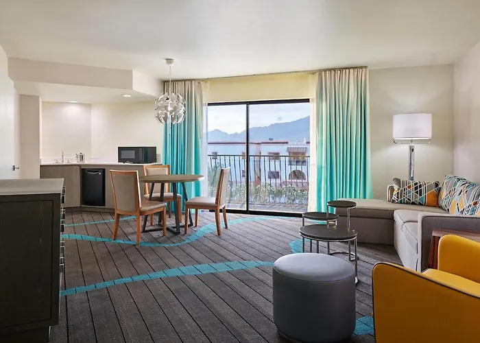 Sheraton & Hotel Tucson