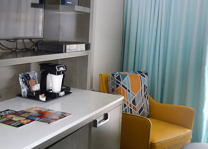 Hotel Sheraton & 3*
