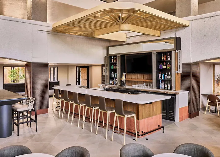 Sheraton & Hotel Tucson